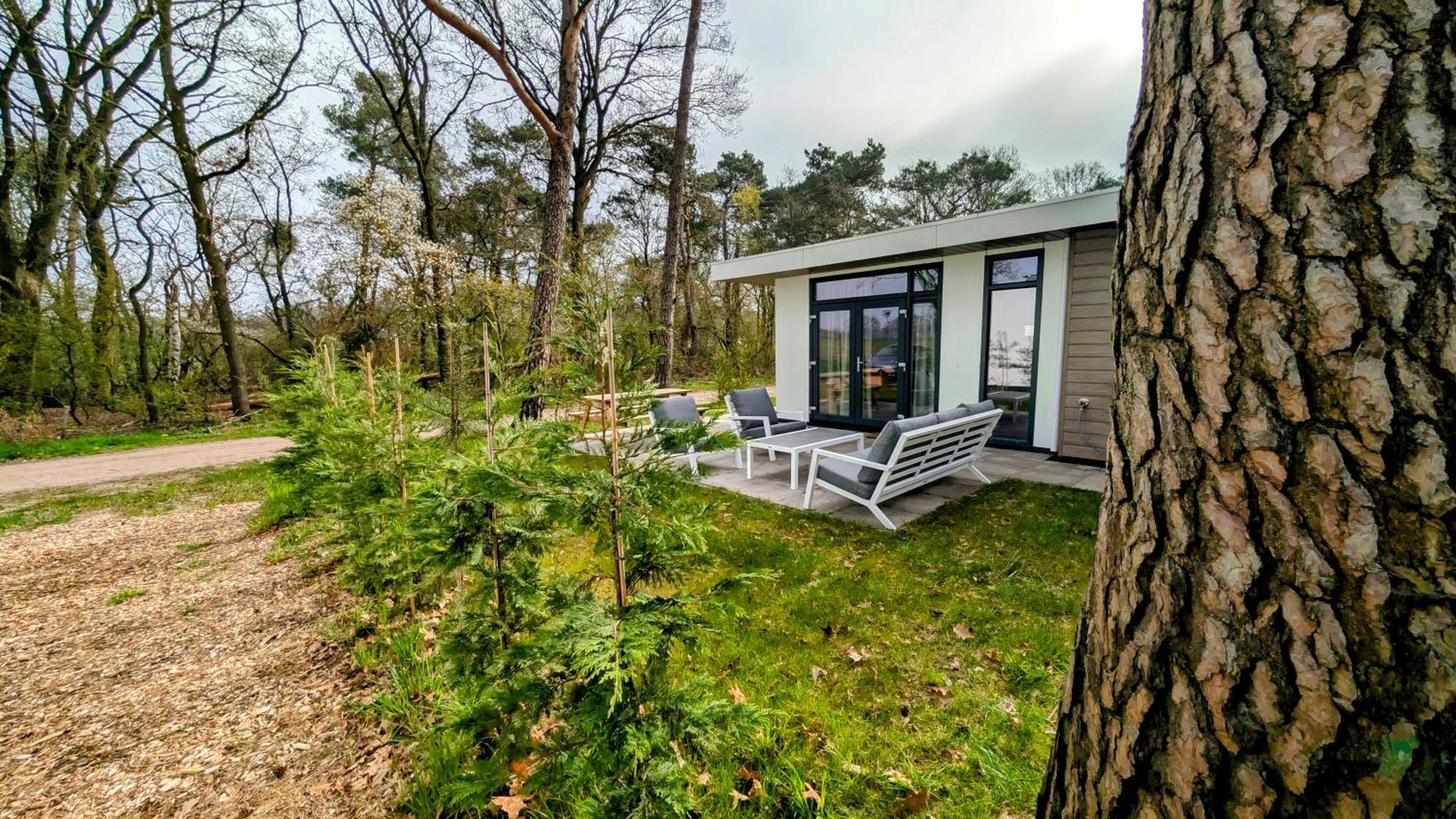 Boslodge 111 Met Hottub - Het Groene Hert Villa
