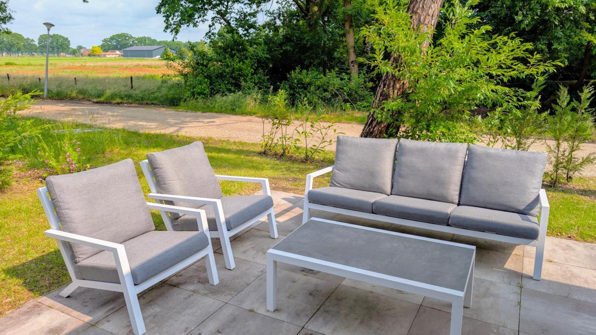 Boslodge Het Groene Hert Met Hottub Villa Haarle